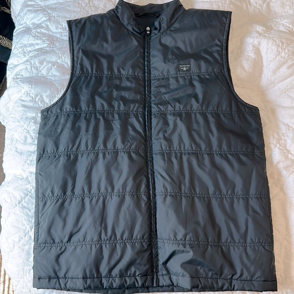 Travis Mathew Golf Vest XL